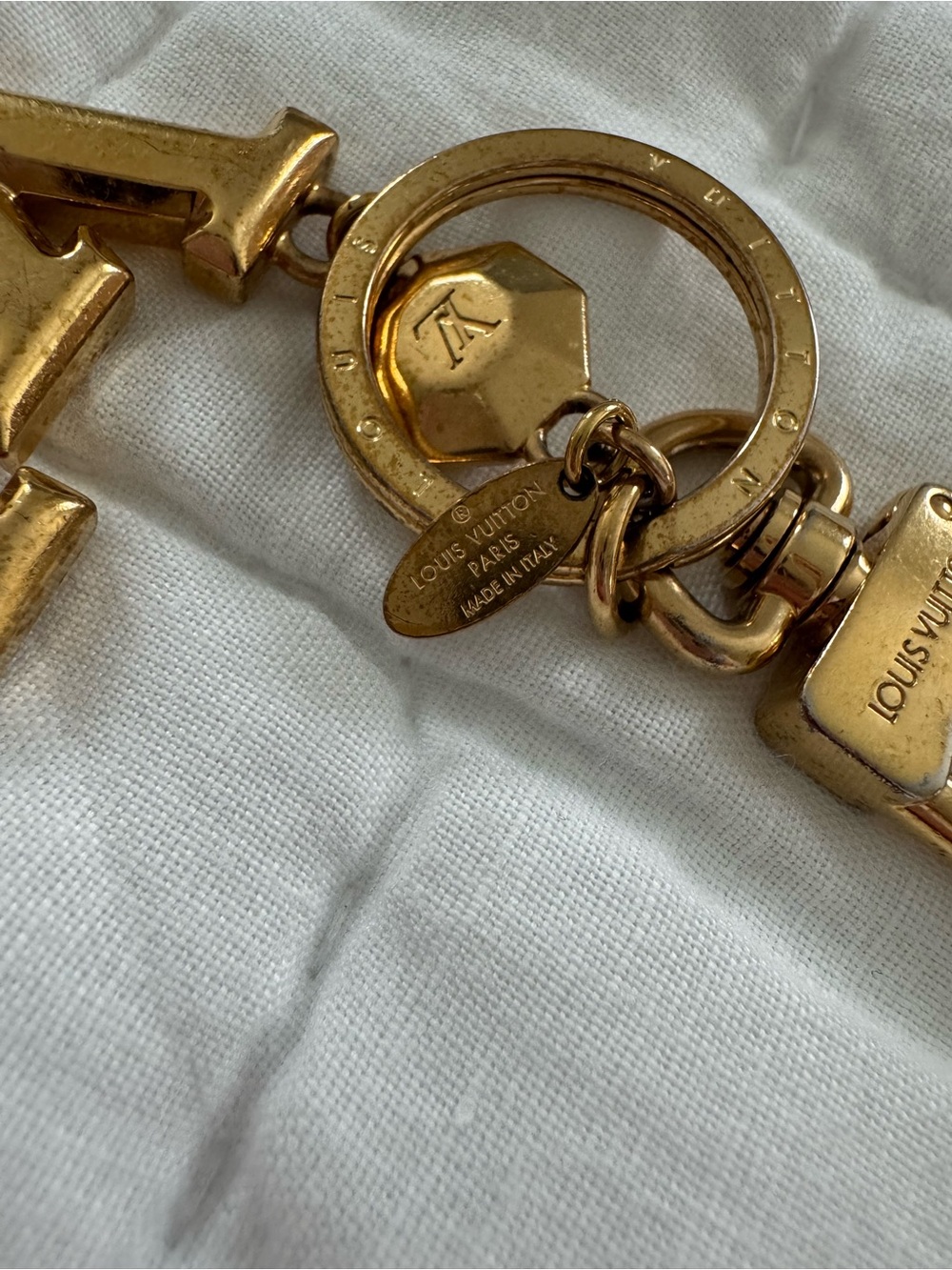 Louis Vuitton Gold-tone LV Monogram Key Charm - Picture 6 of 6